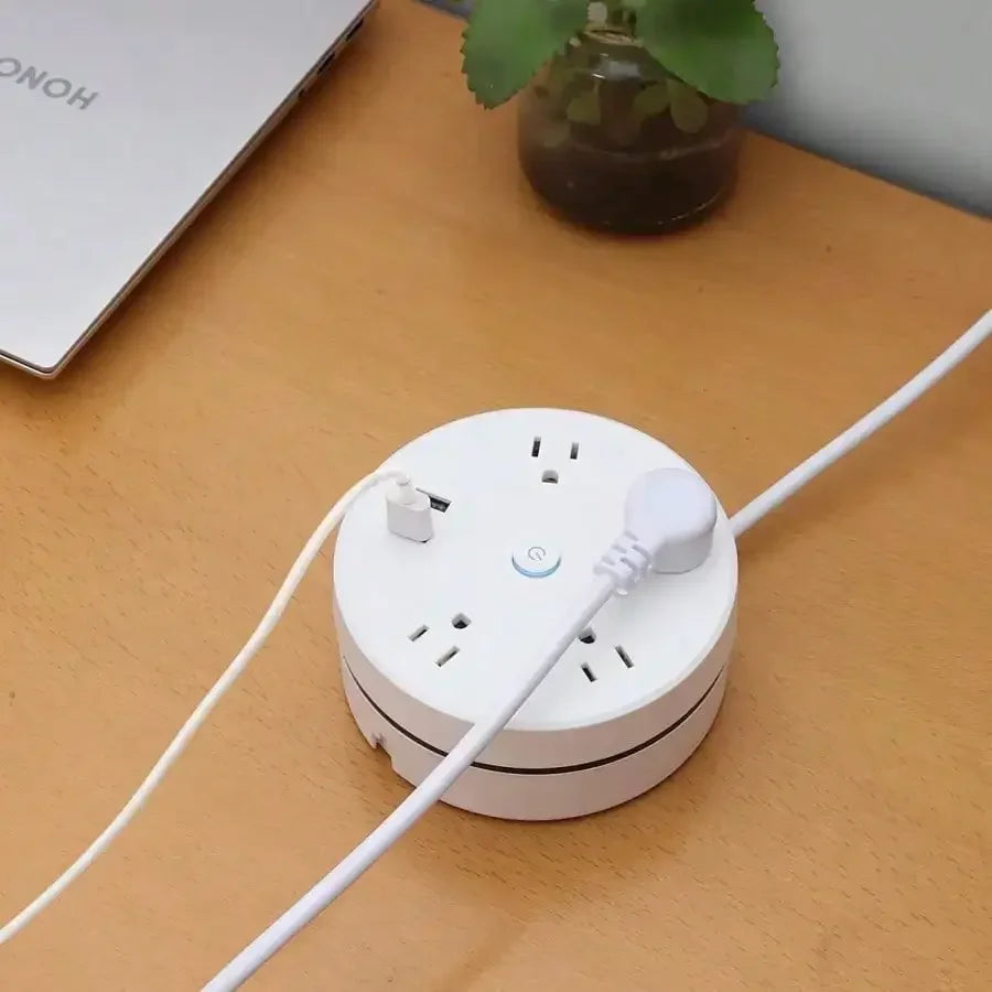 Retractable Extension Cord, Travel Power Strip with 4 AC Outlets, 2 USB Ports, Compact and Portable Charging Station